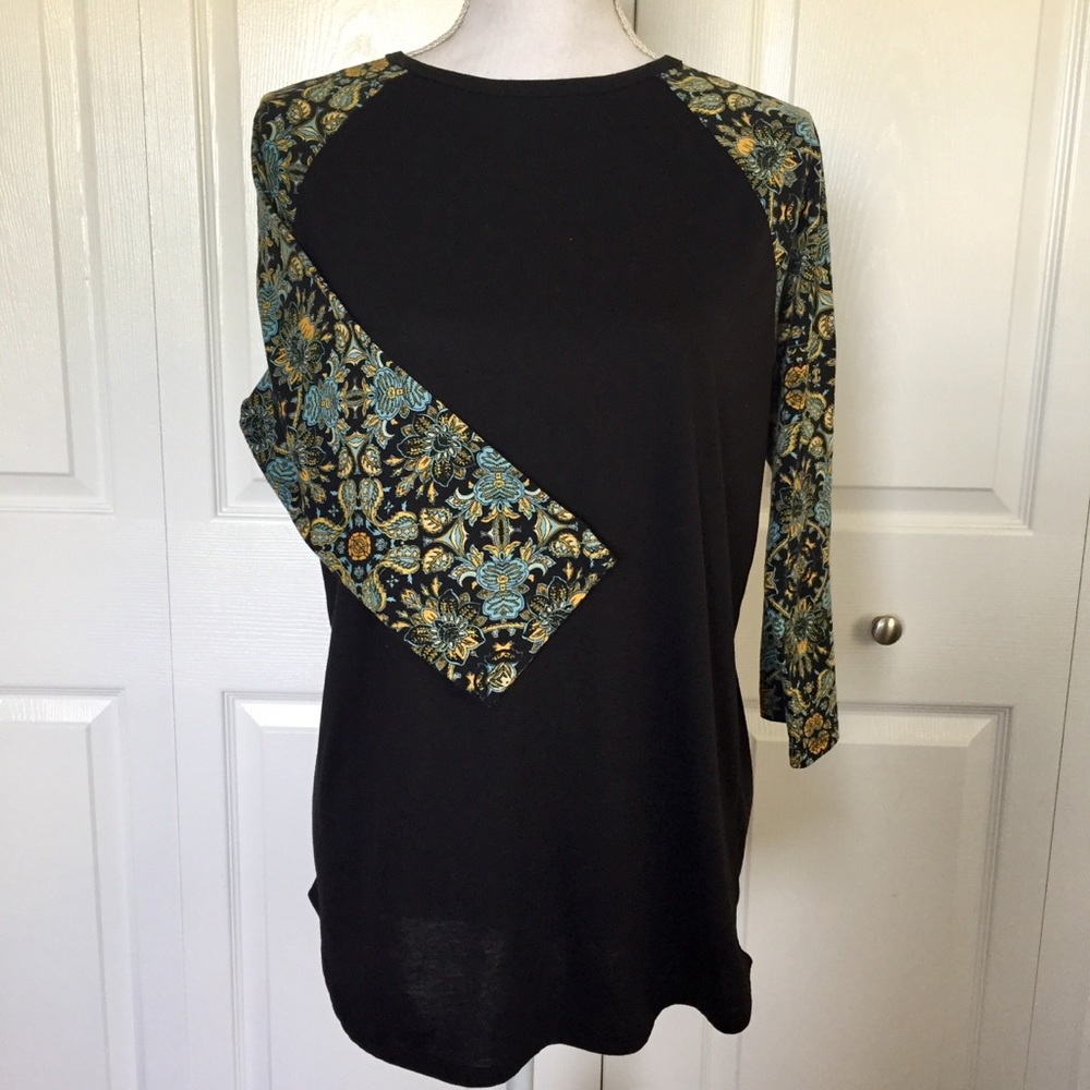 LuLaRoe Floral Print long-sleeve top Size L